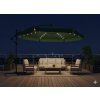 Záhradný slnečník Garden Line BANANA s LED osvetlením - 3m na záhrade